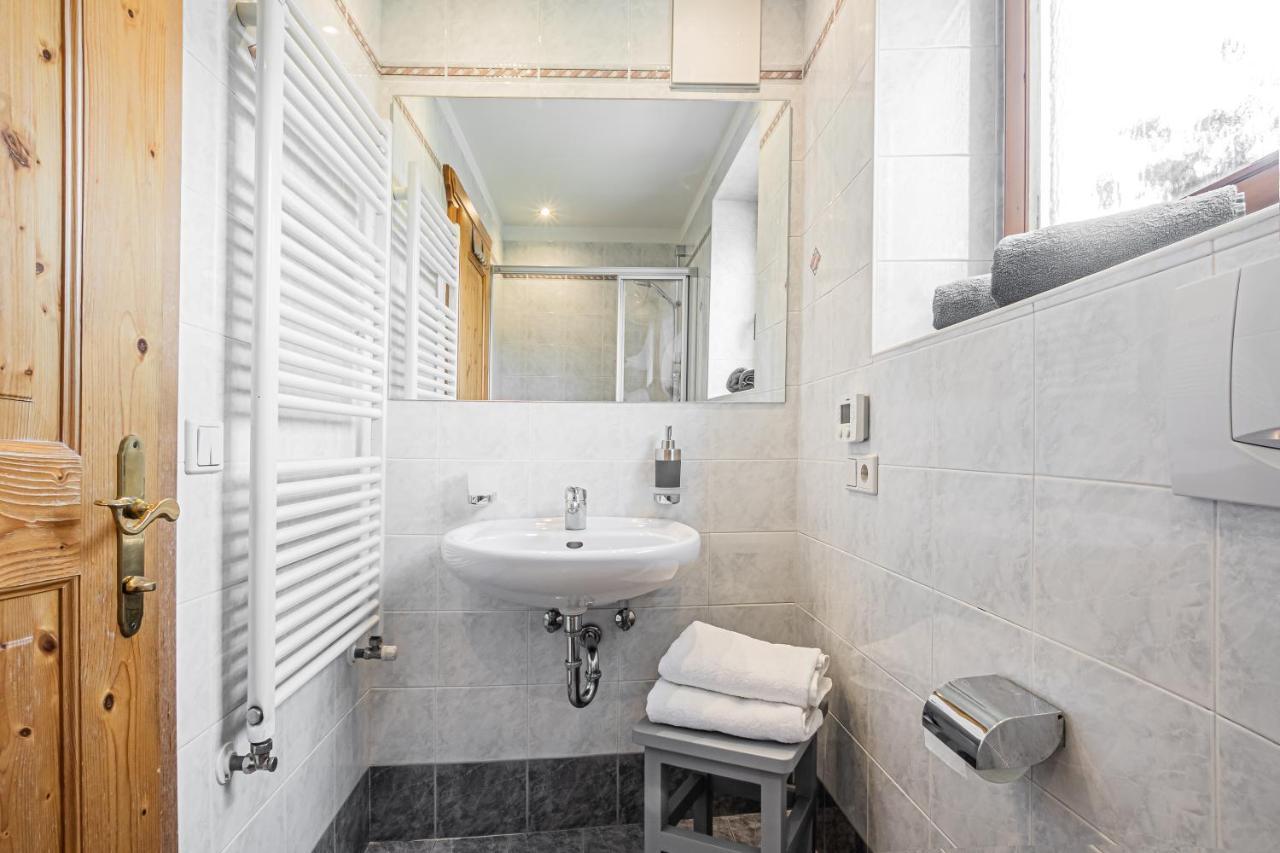 Apartment Dolomites Nest San Martino in Badia Exterior foto
